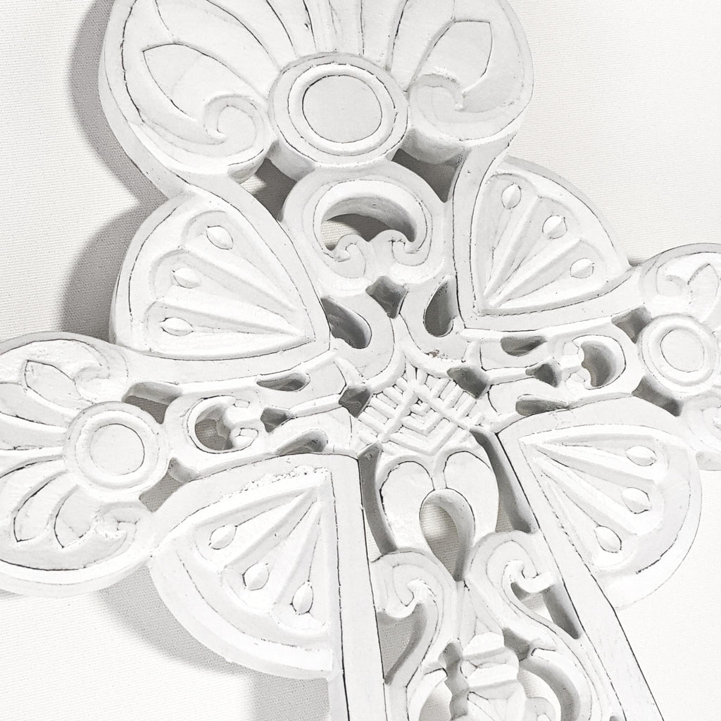 Gali Wooden Decorative Celtic Cross White-Bibilo